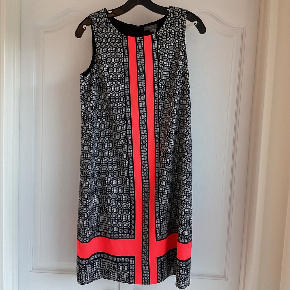 🌀Vince Camuto women’s Geometric Print Mini Dress
